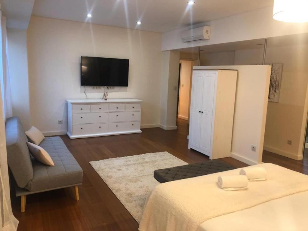 Luxury Central Apartment With Rooftop By Great&Cosy Porto Buitenkant foto